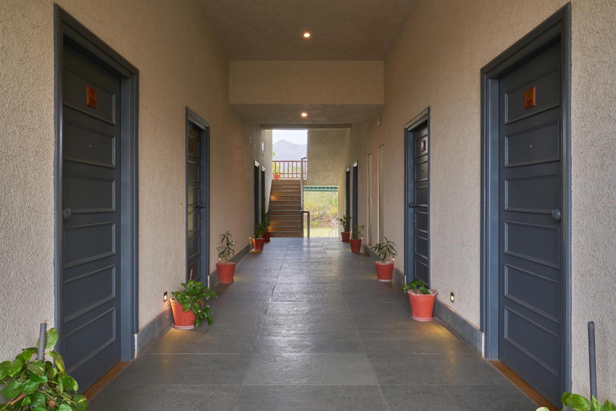 The Hunting Lodge Resort Udaipur - Villas & Pool Dabok Dış mekan fotoğraf