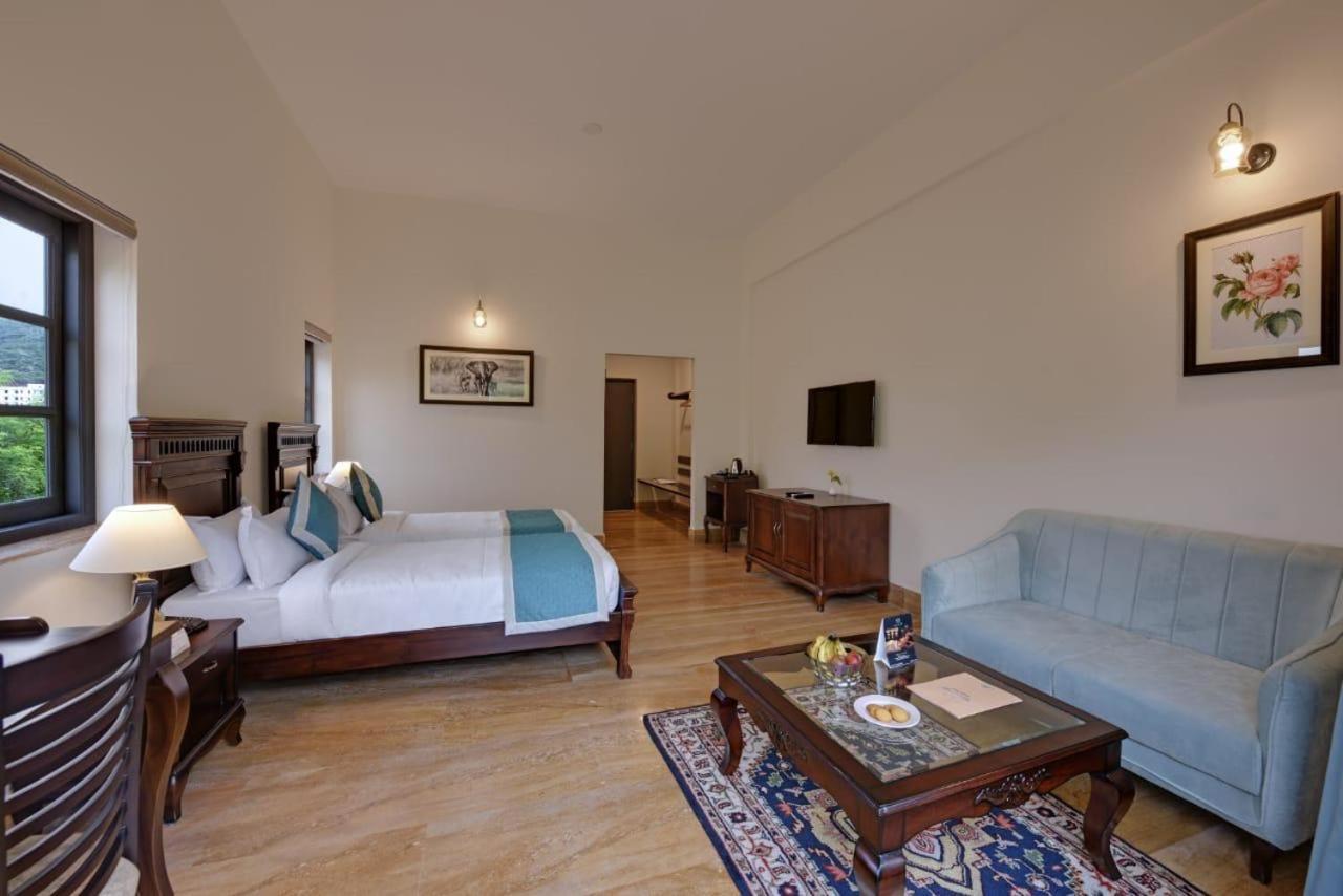 The Hunting Lodge Resort Udaipur - Villas & Pool Dabok Dış mekan fotoğraf