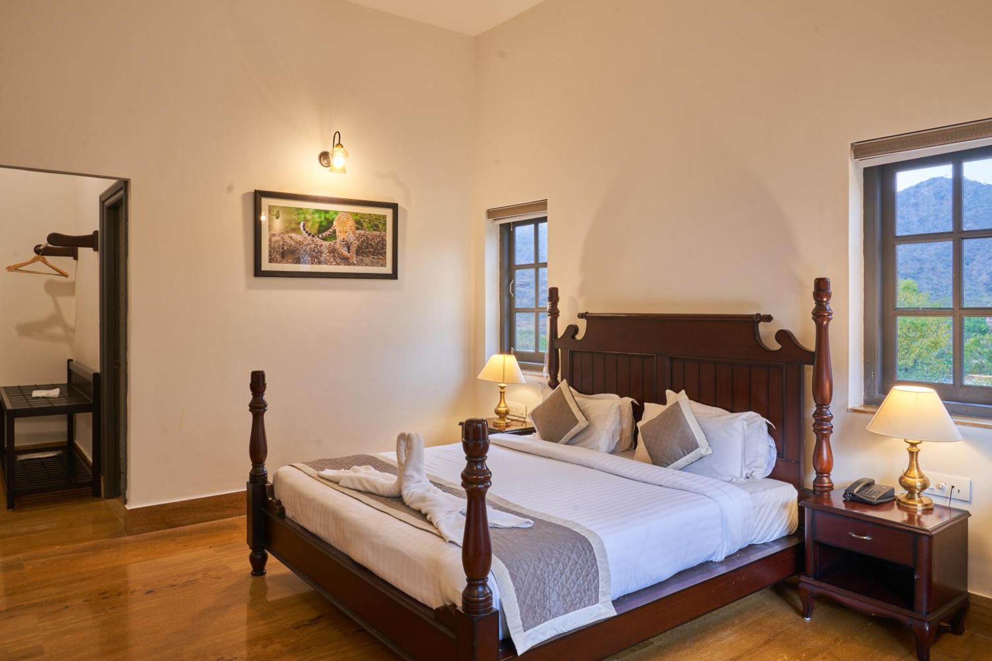 The Hunting Lodge Resort Udaipur - Villas & Pool Dabok Dış mekan fotoğraf